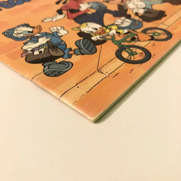 Vtg 1985 Disney Discovery Series Presents  People at Work Book Only No Tape - Picture 4 of 14